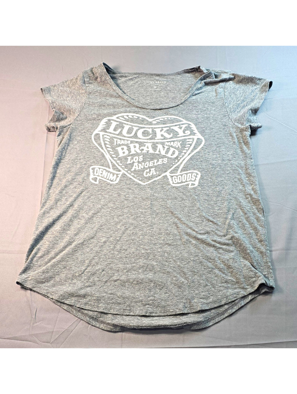 Lucky Brand Gray Graphic Logo Heart Scoop Neck Short Sleeve Cotton M Tee